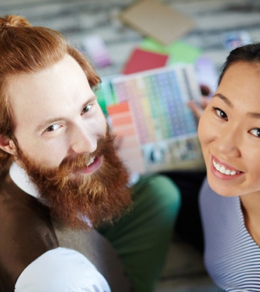 WEBhappy-staff-2025-03-15-11-45-15-utc