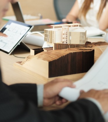 WEBminiature-building-at-business-meetingwith-archit-2025-01-16-13-07-18-utc